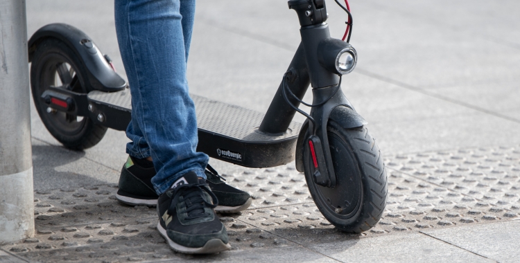 Patinet elèctric | Roger Benet